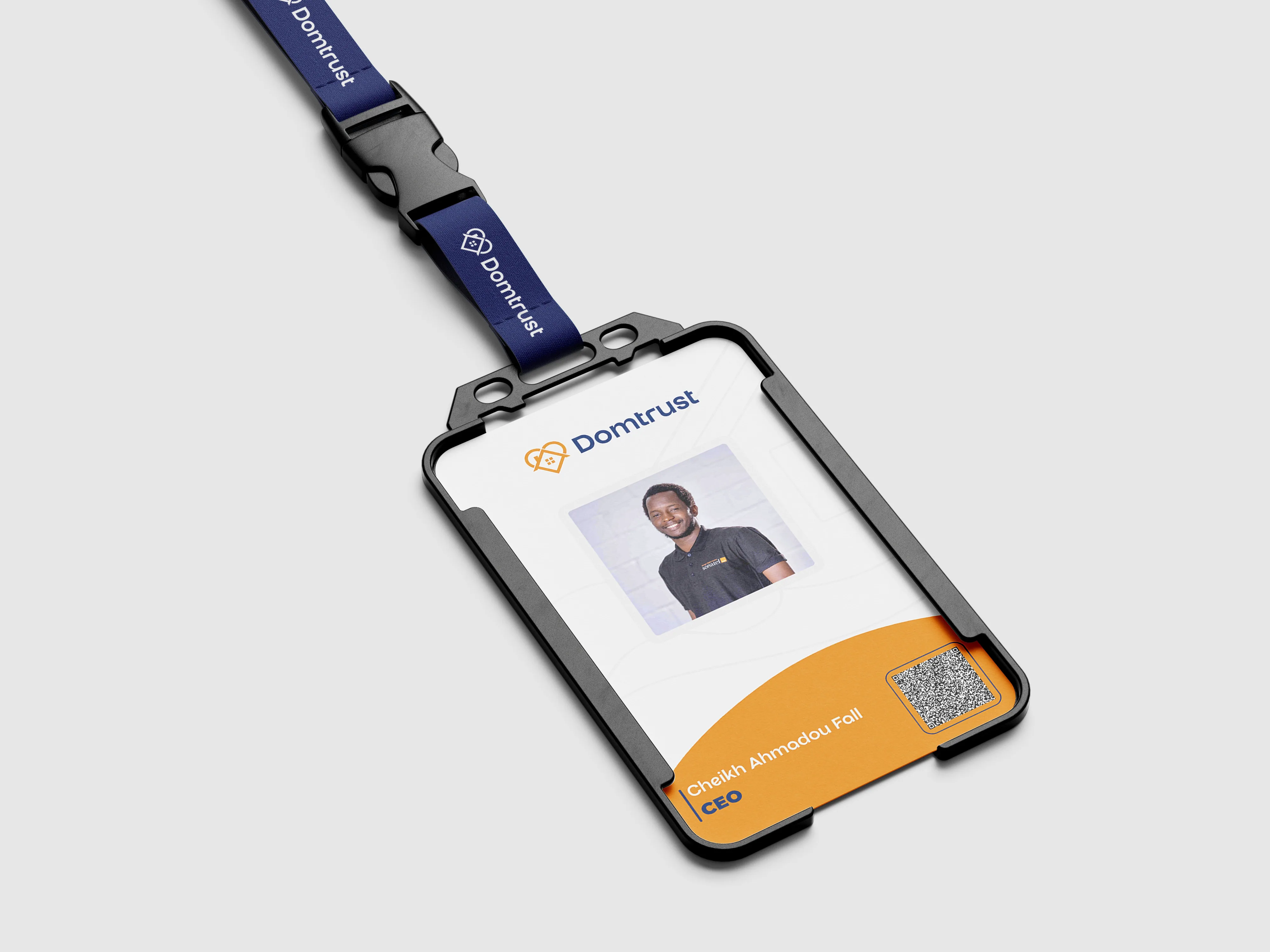 Domtrust — Badge / ID card